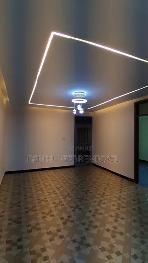 2bdrm Condo in ኣያት, Yeka for sale