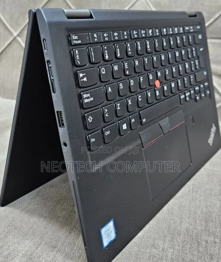 New Laptop Lenovo ThinkPad X390 Yoga 16GB Intel Core i7 SSD 512GB