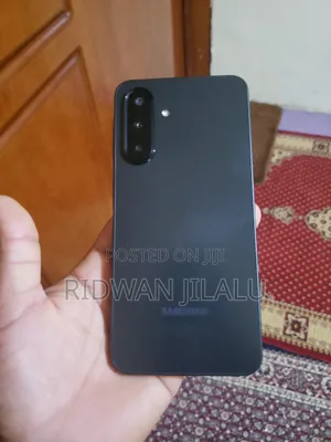 New Samsung Galaxy A17 5G 128 GB Gray