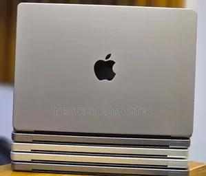 New Laptop Apple MacBook Pro 2021 M1 32GB Apple M1 Pro SSD 512GB
