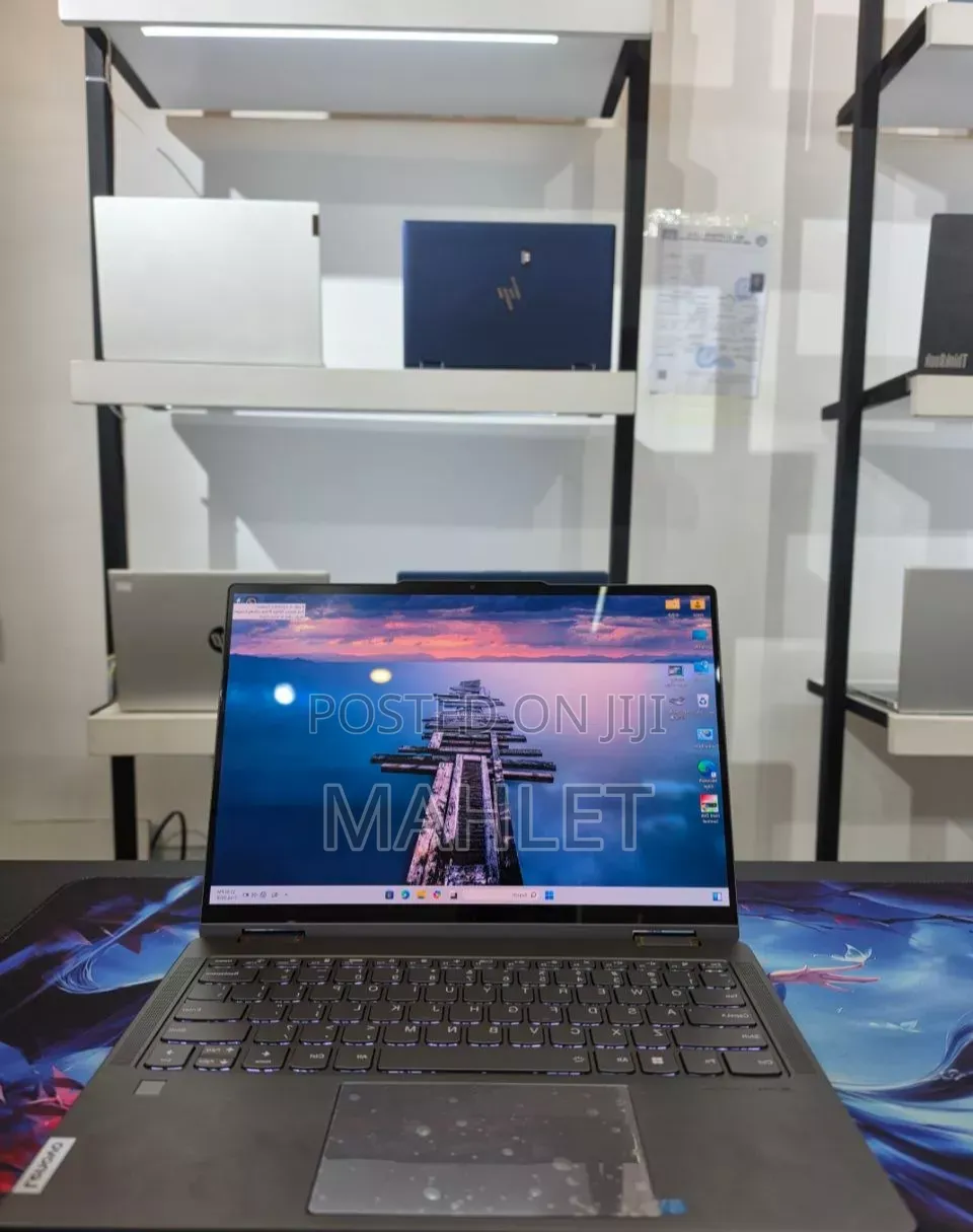 New Laptop Lenovo Yoga 7i 16GB Intel Core i7 SSD 512GB