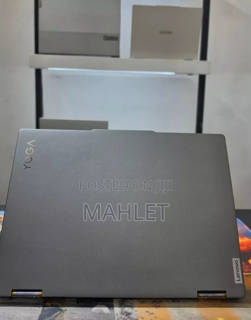 New Laptop Lenovo Yoga 7i 16GB Intel Core i7 SSD 512GB