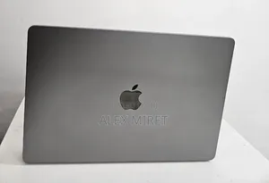 New Laptop Apple MacBook 8GB Apple M3 SSD 512GB