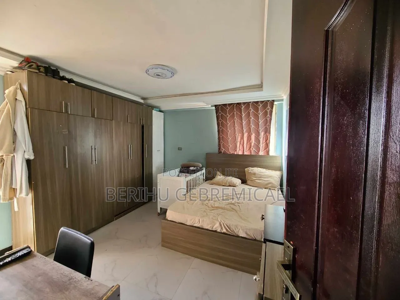 2bdrm Condo in አያት, Yeka for sale