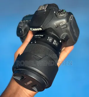 Canon 90D 18-135mm Lens