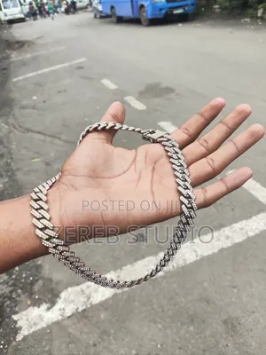 Diamond Chain