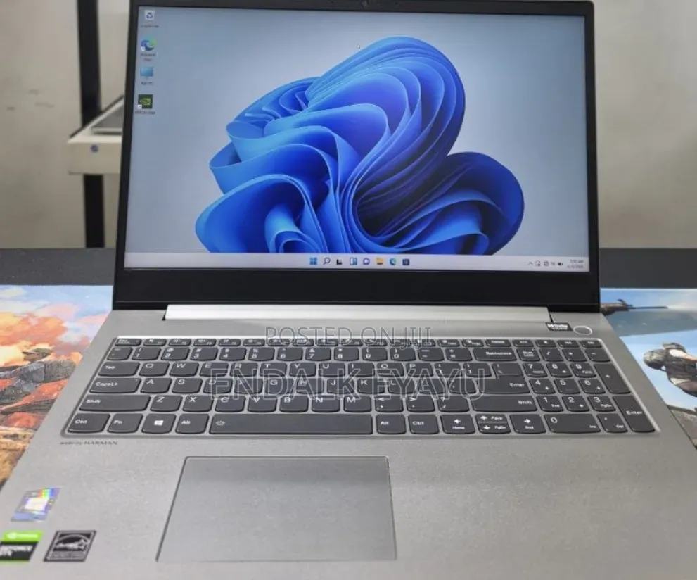 New Laptop Lenovo ThinkBook 15 16GB Intel Core i5 SSD 512GB
