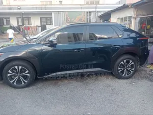 Toyota bZ4X 71.4 kWh FWD 2023 Blue