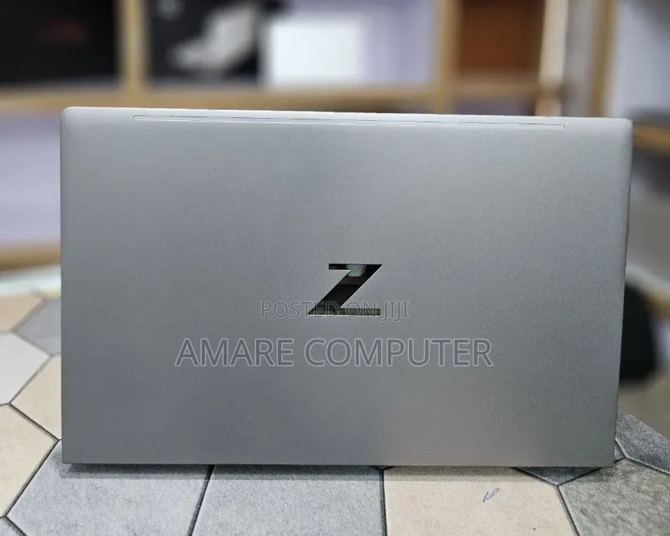 New Laptop HP ZBook 15 16GB Intel Core i7 SSD 1T