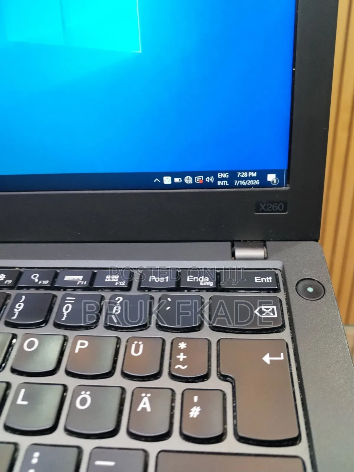 New Laptop Lenovo ThinkPad X260 8GB Intel Core i5 SSD 256GB