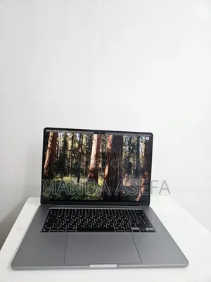 New Laptop Apple MacBook Air 2024 M3 8GB Apple M3 SSD 512GB