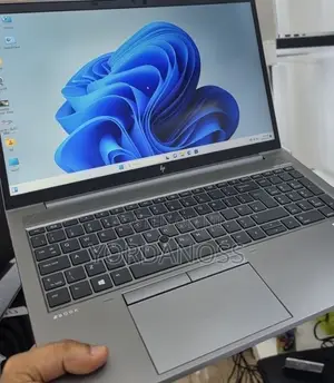 New Laptop HP ZBook 14 16GB Intel Core i7 SSD 512GB