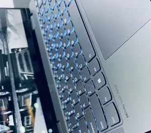 New Laptop Lenovo Yoga 7i 16GB Intel Core i7 SSD 512GB
