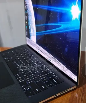 New Laptop Dell XPS 15 16GB Intel Core i7 SSD 512GB
