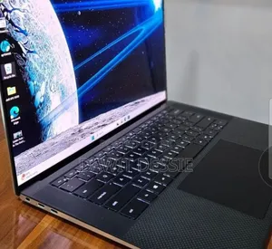 New Laptop Dell XPS 15 16GB Intel Core i7 SSD 512GB