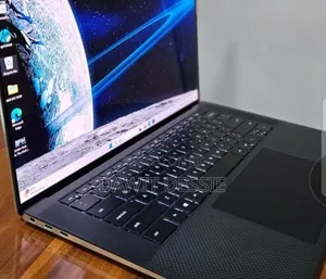 New Laptop Dell XPS 15 16GB Intel Core i7 SSD 512GB
