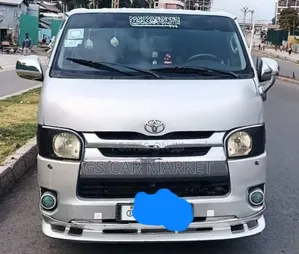 Toyota HiAce 2007 Silver