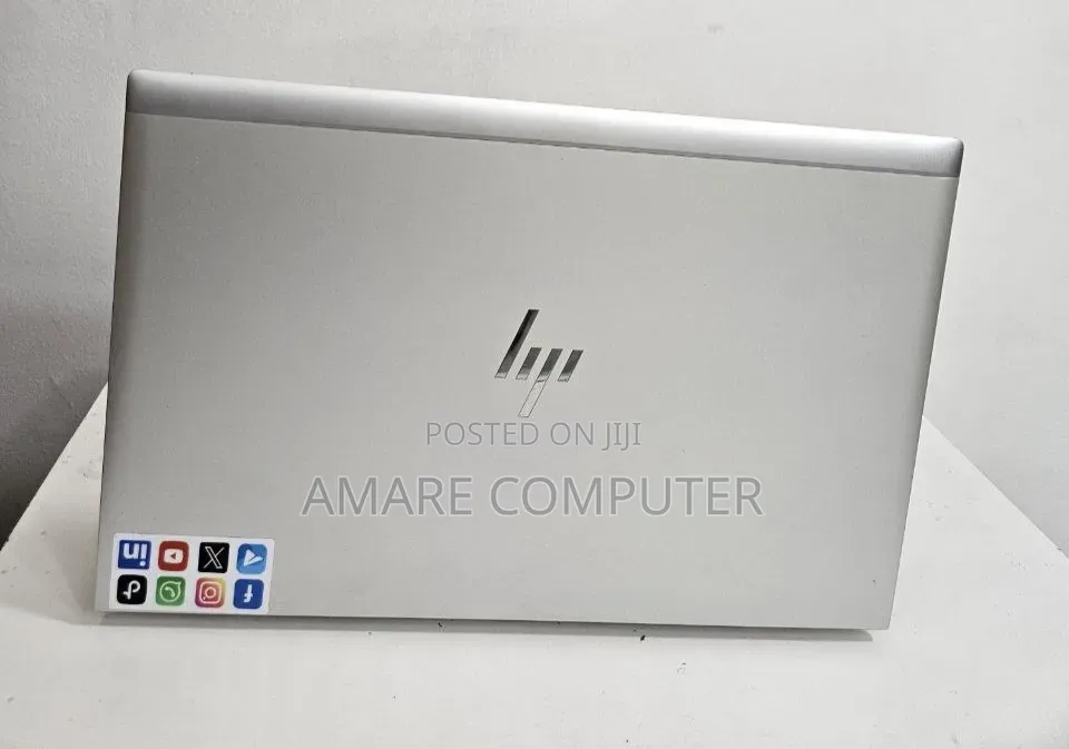 New Laptop HP EliteBook 840 G8 16GB Intel Core i5 SSD 512GB