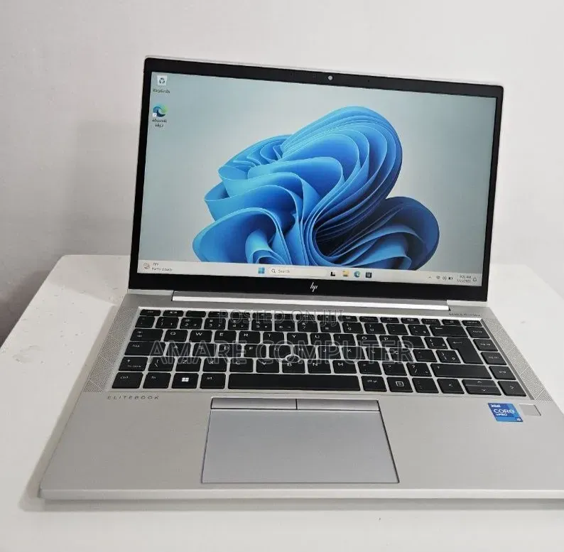 New Laptop HP EliteBook 840 G8 16GB Intel Core i5 SSD 512GB
