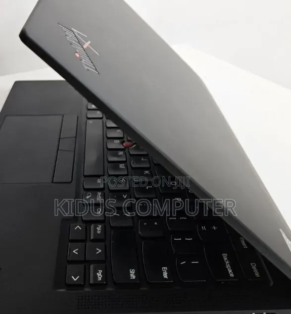 New Laptop Lenovo ThinkPad T14 16GB Intel Core i7 SSD 512GB