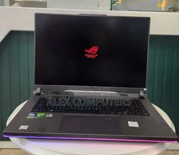New Laptop Asus ROG Strix G16 G614 16GB Intel Core i9 SSD 1T