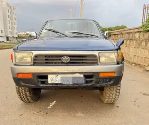 Toyota Hilux Surf 2.4DT 5dr 1992 Gray