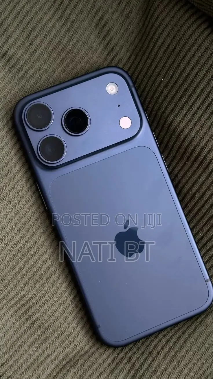 Apple iPhone 17 Pro Max 256 GB Blue