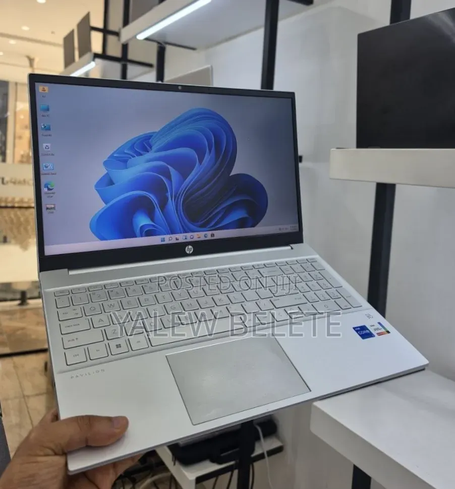 New Laptop HP Pavilion 15 16GB Intel Core i5 SSD 512GB