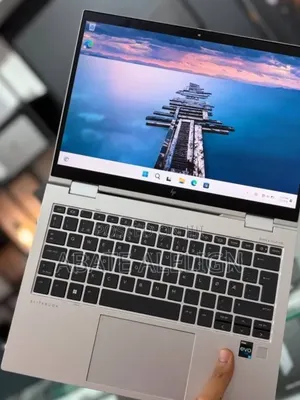 New Laptop HP EliteBook 830 G9 16GB Intel Core i5 SSD 512GB