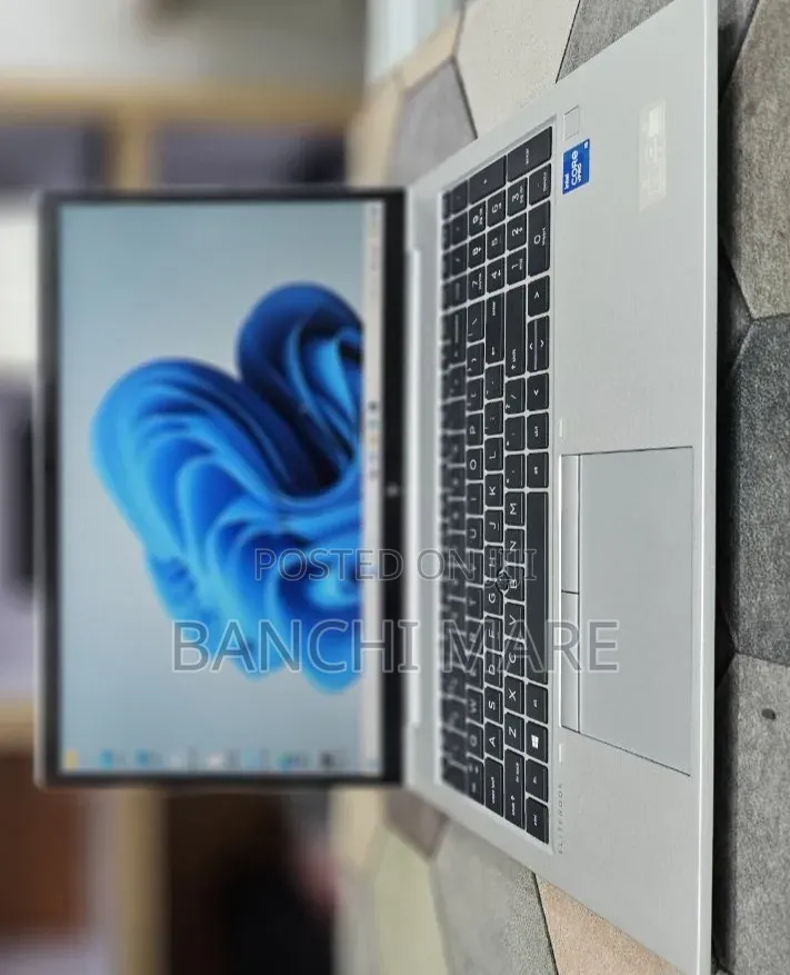 New Laptop HP EliteBook 850 G8 16GB Intel Core i5 SSD 512GB