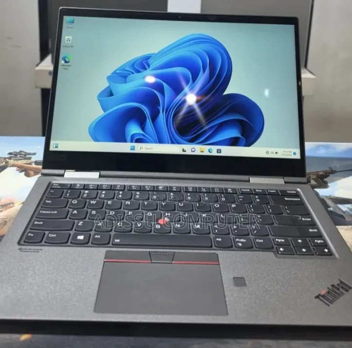 New Laptop Lenovo ThinkPad X1 Yoga 16GB Intel Core i7 SSD 512GB