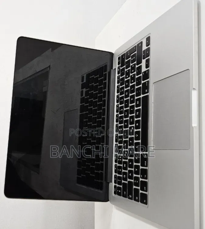 New Laptop Apple MacBook Pro 2015 8GB Intel Core i5 SSD 128GB