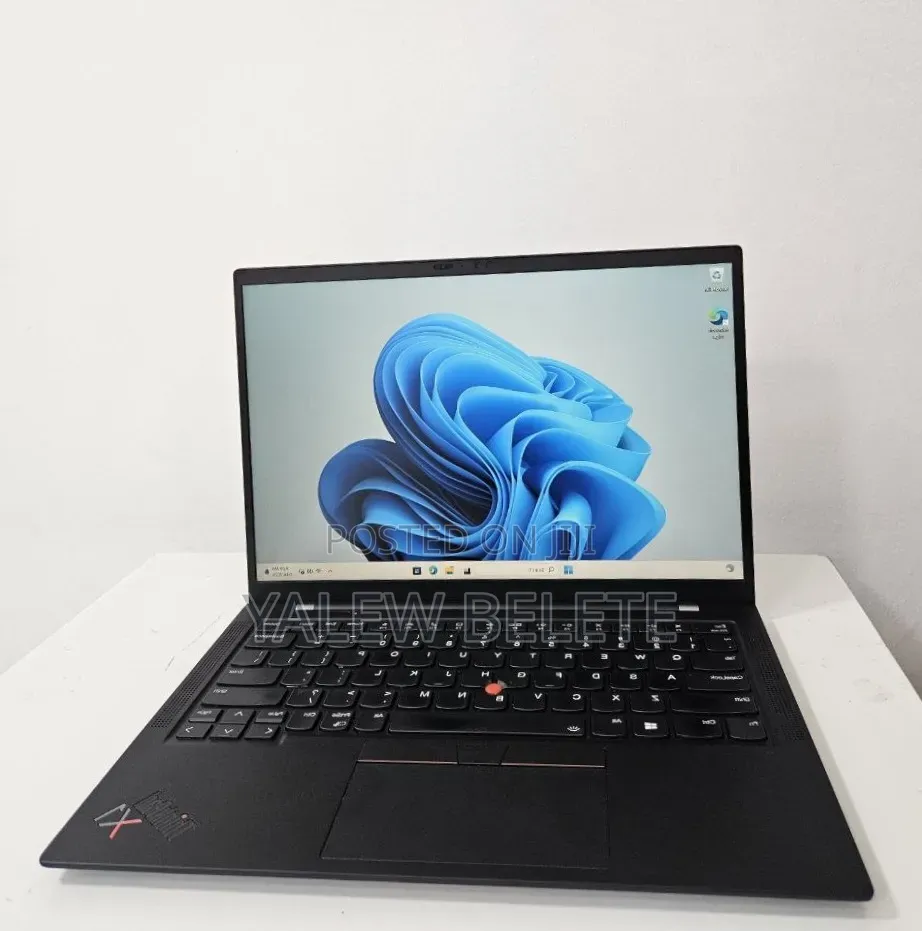 New Laptop Lenovo ThinkPad X1 Yoga 16GB Intel Core i7 SSD 512GB