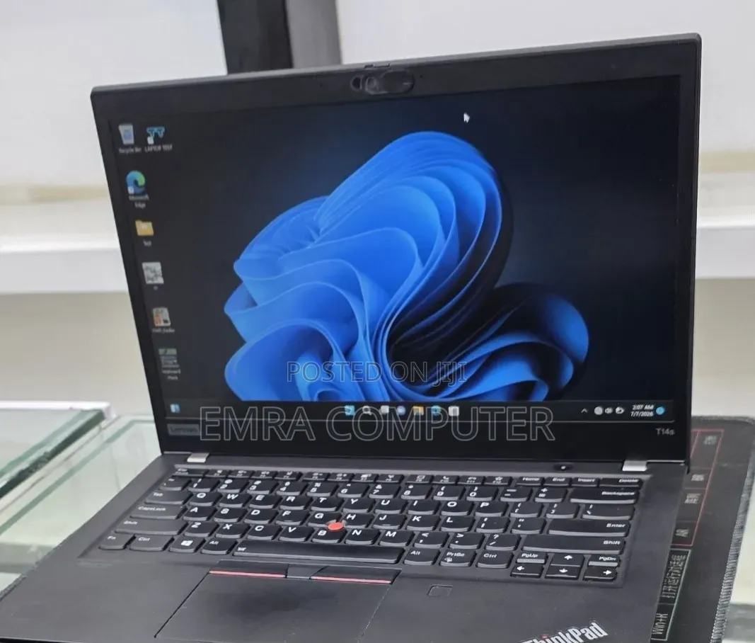 New Laptop Lenovo ThinkPad T14 16GB Intel Core 5 SSD 512GB