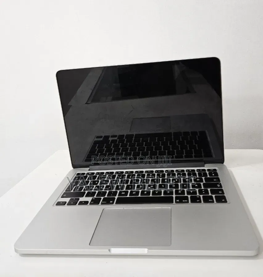 New Laptop Apple MacBook Pro 2015 8GB Intel Core i5 SSD 128GB