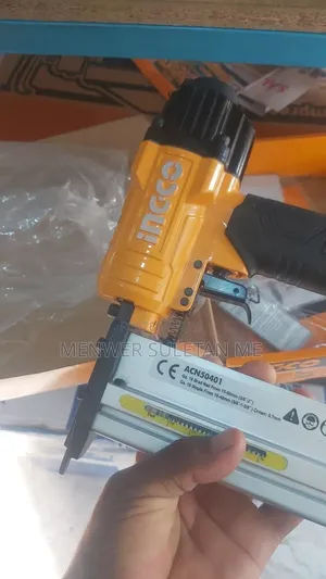 Air Nail Gun