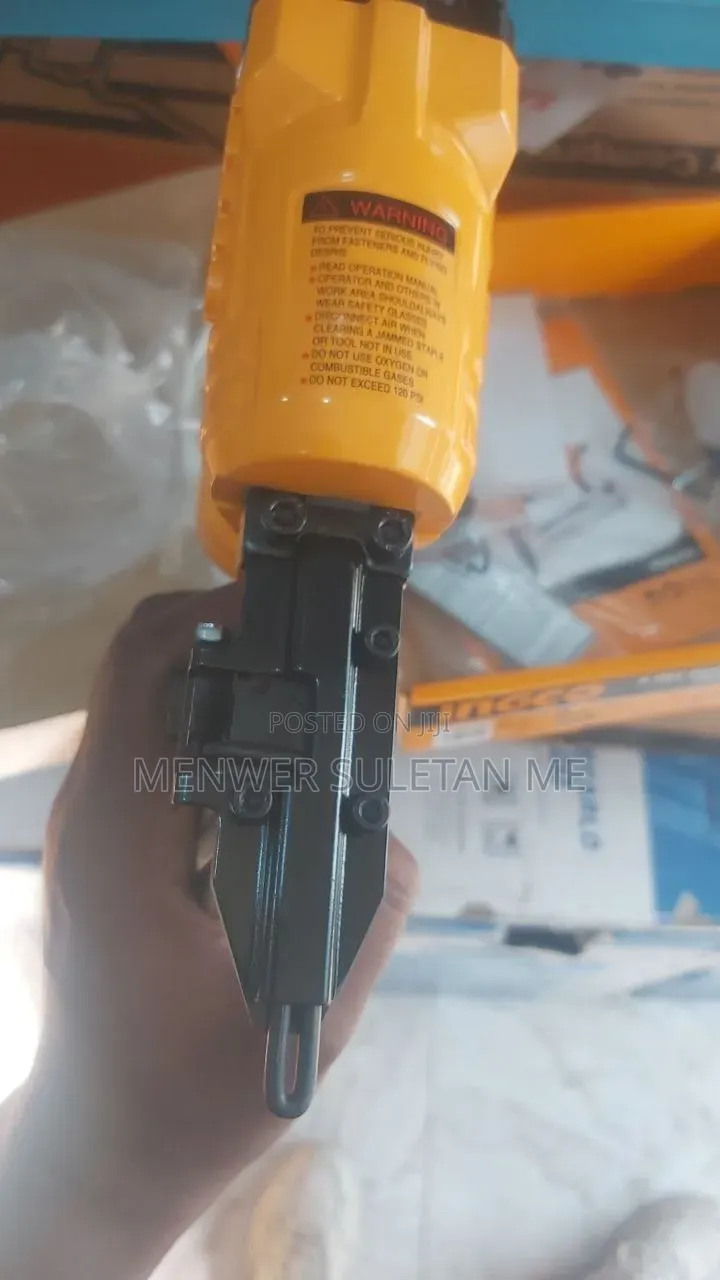 Air Nail Gun