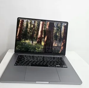 New Laptop Apple MacBook Air 2024 M3 8GB Apple M3 SSD 512GB
