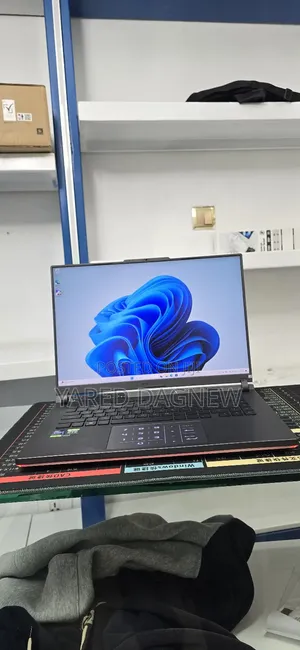 New Laptop Asus ROG Strix G16 G614 16GB Intel Core i9 SSD 1T