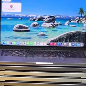 New Laptop Apple MacBook Pro 2017 16GB Intel Core i7 SSD 512GB