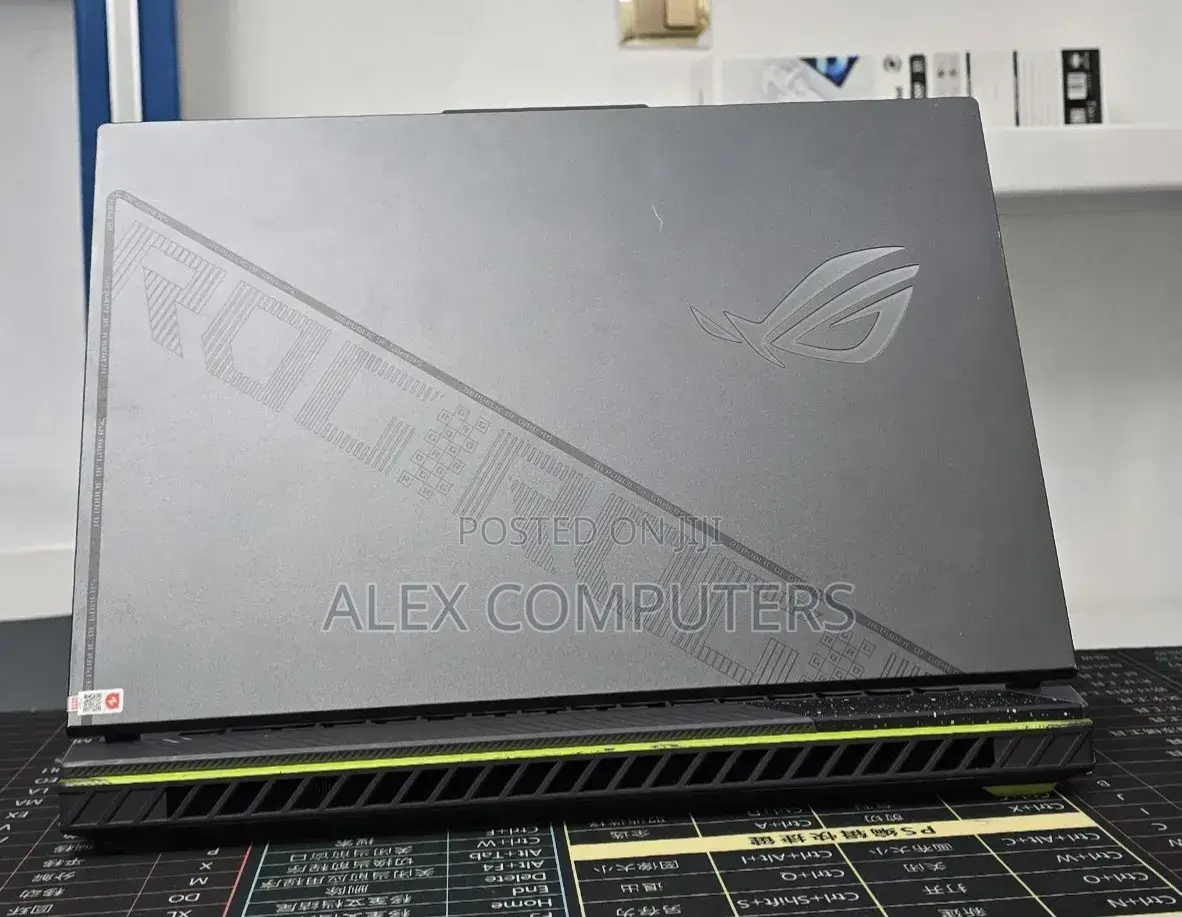 New Laptop Asus ROG Strix G16 G614 16GB Intel Core i9 SSD 1T