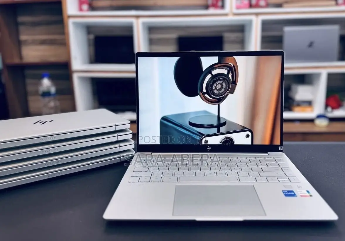 New Laptop HP Pavilion 14 16GB Intel Core i5 SSD 1T
