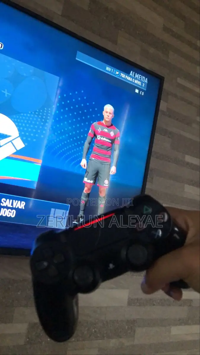 Slim Ps4 1 Tera With Joysticks