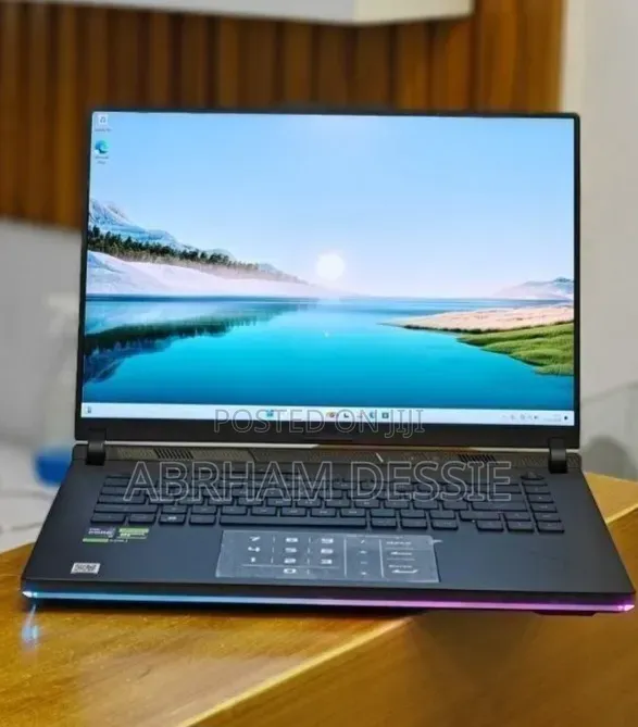 New Laptop Asus 16GB Intel Core i9 SSD 1T