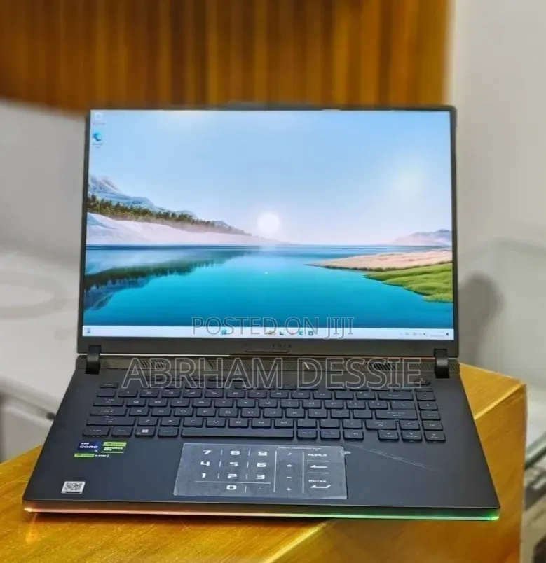 New Laptop Asus 16GB Intel Core i9 SSD 1T