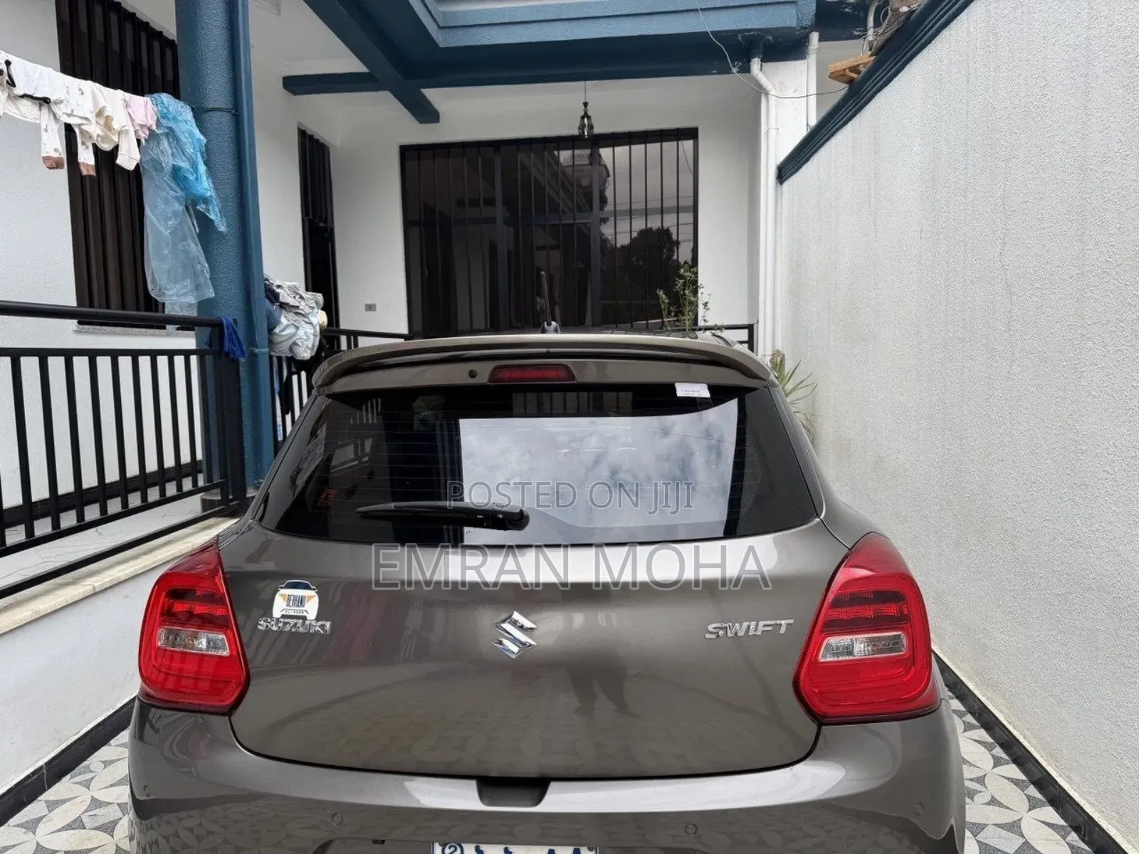 Suzuki Swift 2023 Gray
