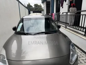 Suzuki Swift 2023 Gray