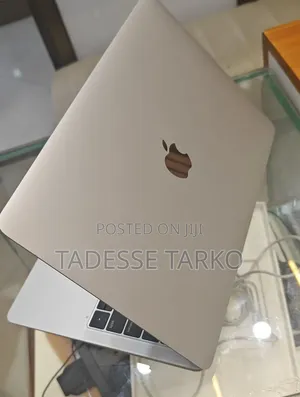 New Laptop Apple MacBook Air 2019 8GB Intel Core i5 SSD 256GB
