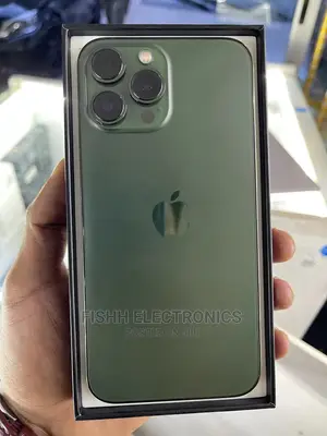 New Apple iPhone 13 Pro Max 256 GB Green
