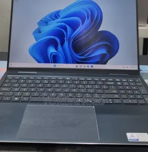 New Laptop Dell Inspiron 15 16GB Intel Core i7 SSD 512GB